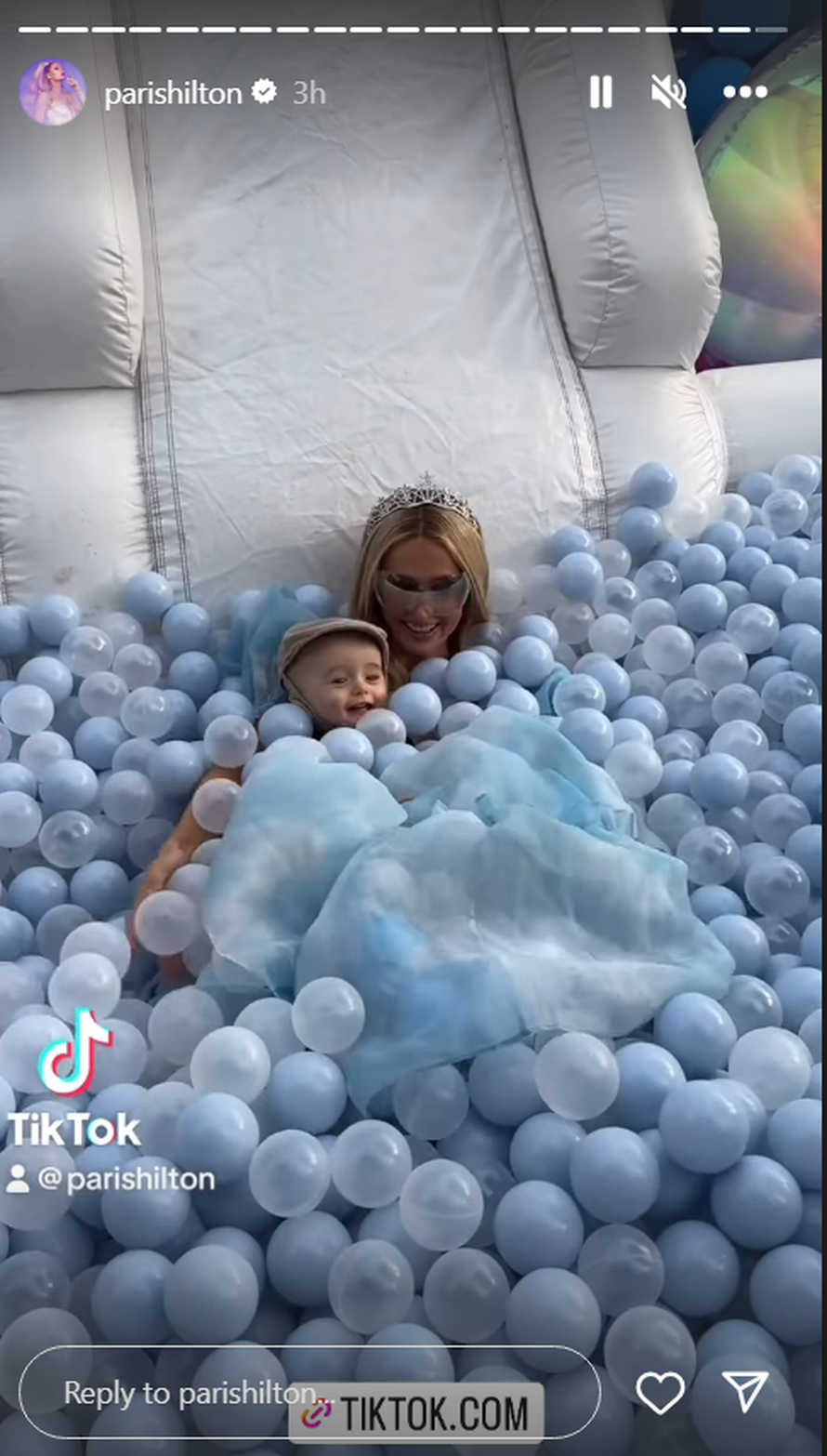 Paris Hilton pitali zašto još nije pokazala kćer: Evo što je rekla