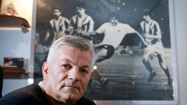 Legenda Hajduka pomogla Nikoli iz Srbije: Ima 35 godina i od rođenja nije izašao iz kuće