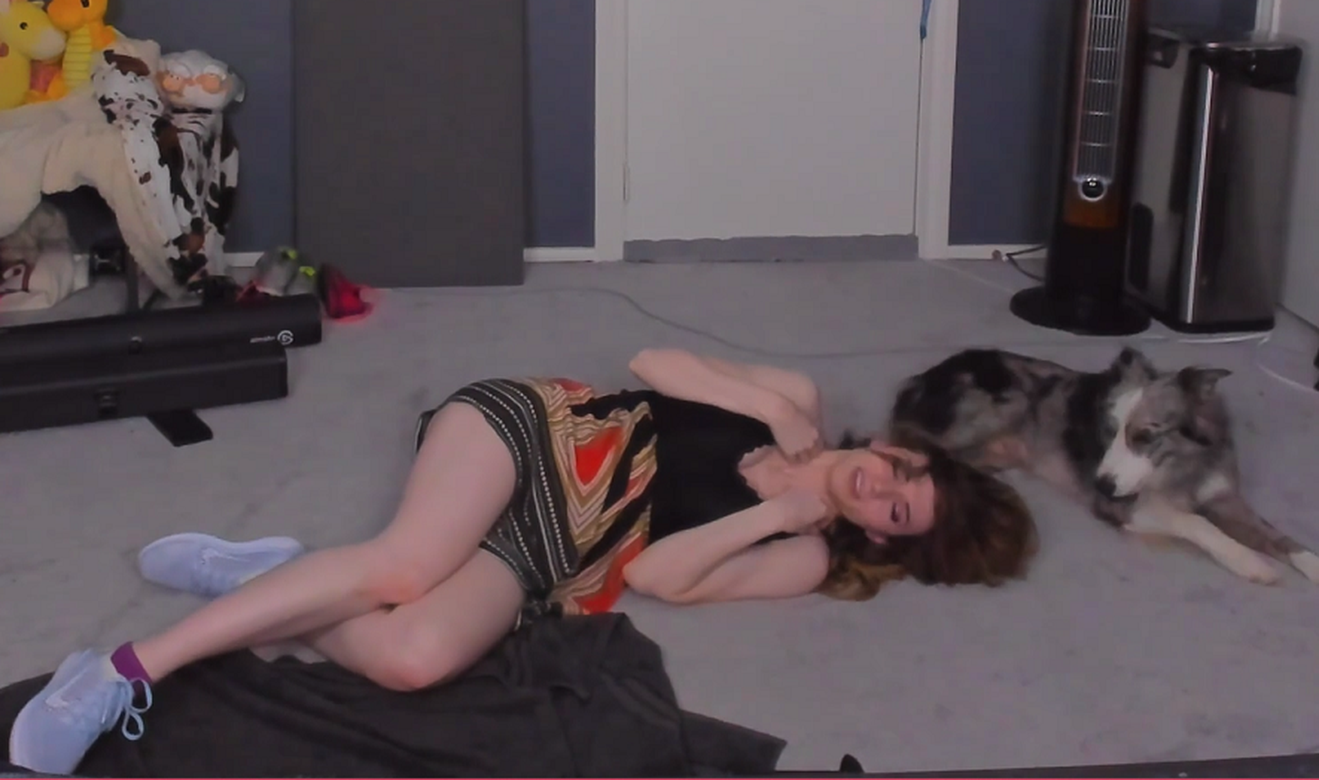 Amouranth Pussy Slip