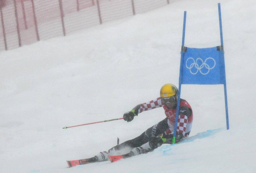 Peking: Nakon druge vožnje veleslaloma na ZOI Zubčić zauzeo 10., a Kolega 21. mjesto