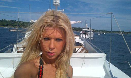 Sretna i zdrava: Tara Reid se oporavila, pustili je iz bolnice