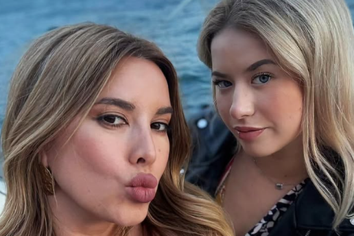 FOTO K&cacute;i Nives Celzijus postala prava ljepotica, a njenu fotku komentirala je i ponosna mama