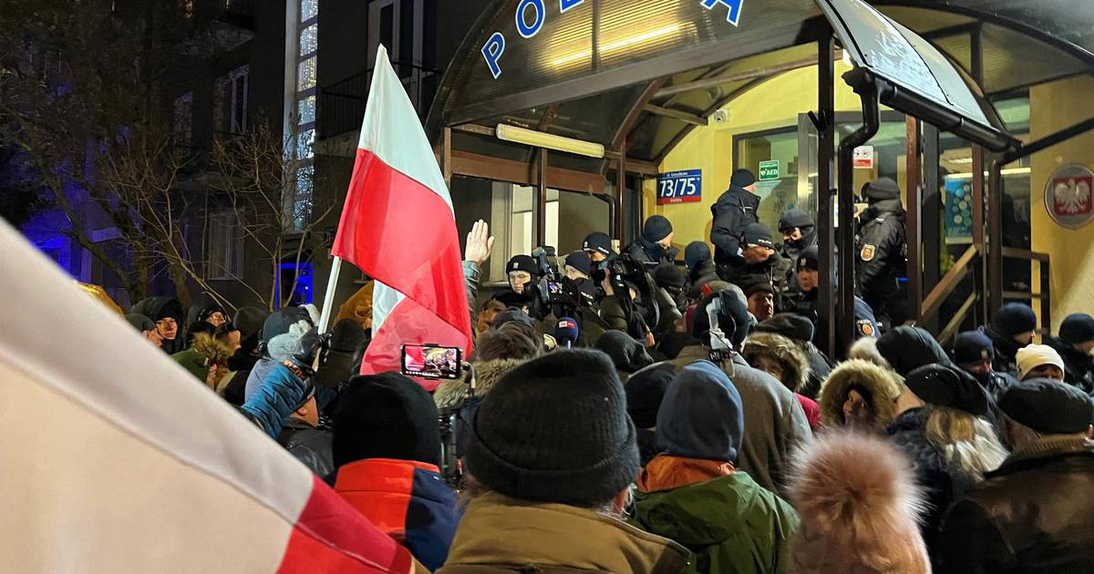 Ex-Polish Minister Begins Hunger Strike in Prison, Calling Verdict Political Revenge