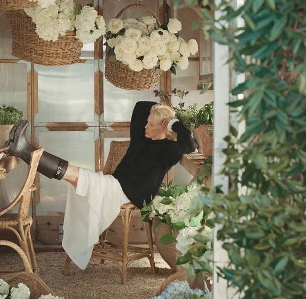 FOTO Nostalgija je bila ključ: Ovo je namještaj koji potpisuje glumica Pamela Anderson