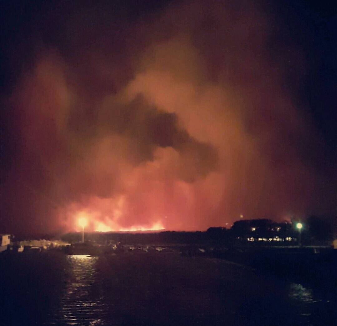 Kod Šibenika spasili kuće, gori kod Šestanovca, na Marjanu...