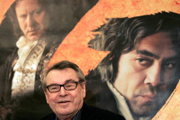FILE PHOTO: Czech director Milos Forman smiles during a news conference in Prague