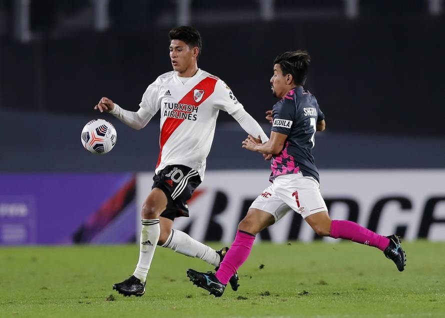 Copa Libertadores - Group D - River Plate v Santa Fe