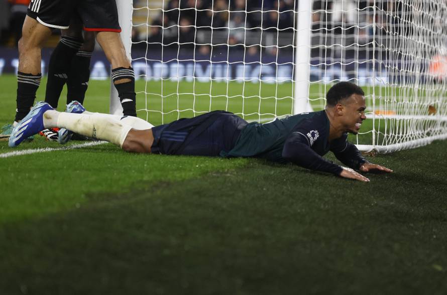 Premier League - Fulham v Arsenal