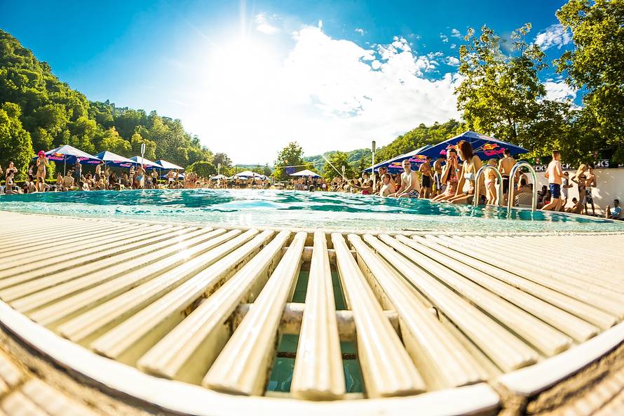 Odbrojavamo: 1 dan do vrućeg „Fantasy Land Pool Party-a“!