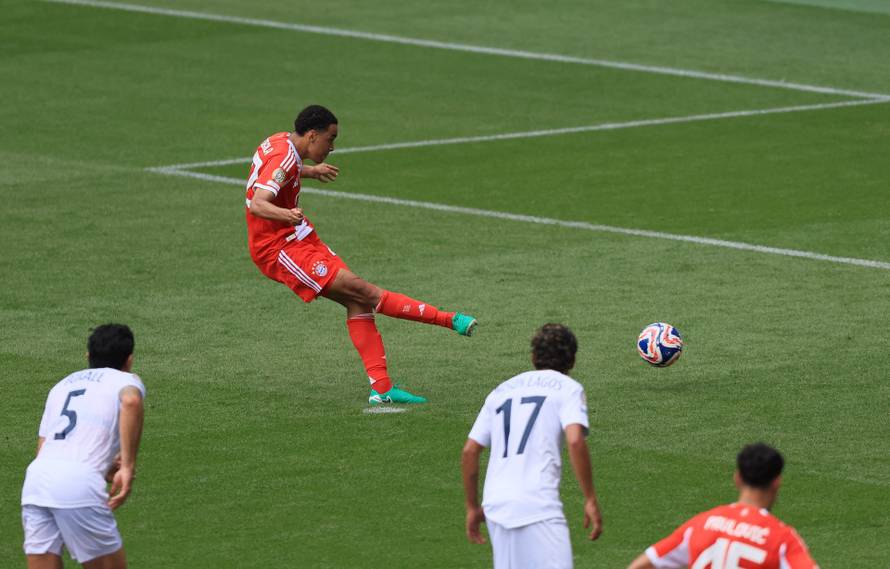 Club World Cup - Group C - Bayern Munich v Auckland City