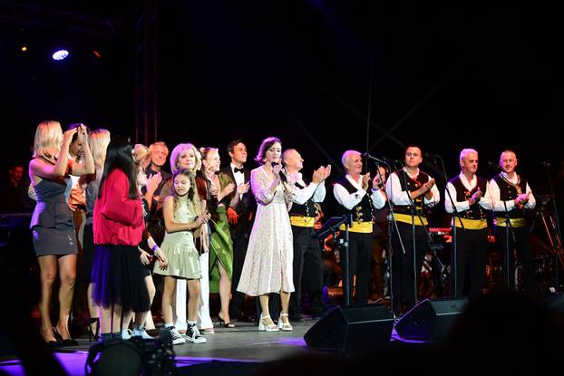 Zagreb: Koncert u čast preminulih glazbenika Arsena Dedića i Gabi Novak te njihova sina Matije Dedića