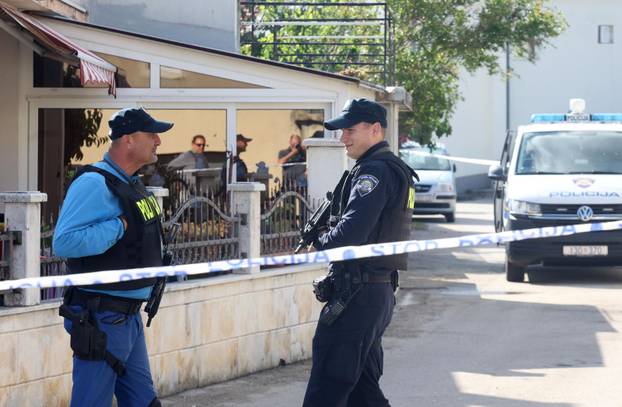 U Drnišu muškarac ubio dostavljača