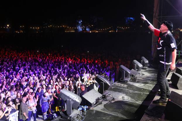 Karlovac: Koncert Plavog orkestra na Danima piva