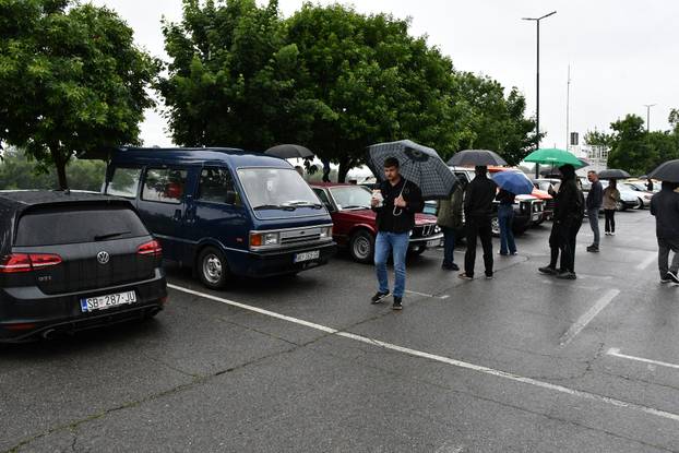 Međunarodni oldtimer susret u Slavonskom Brodu