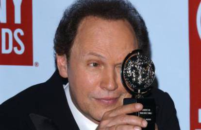 Billy Crystal dodjelu Oscara vodit će deveti put za redom