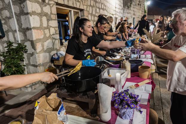 Vrgorac:  Održana 25 Biklijada napitak koji se pravi od Kozijeg Mlijeka i mladog Vina