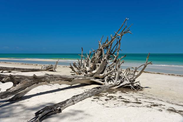 FOTO Nije umjetna inteligencija! Najnevjerojatnije plaže svijeta