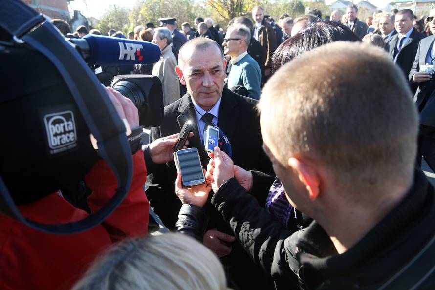 Hrvatska se danas u Vukovaru poklonila nevinim žrtvama