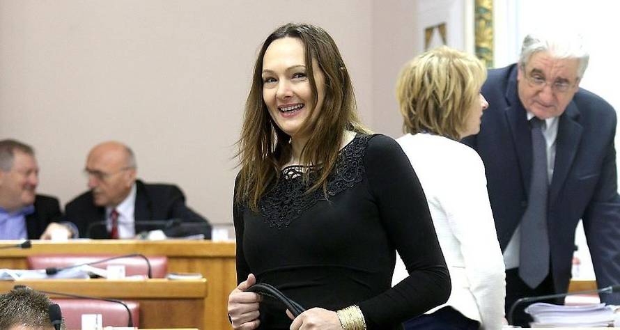 Oprečne izjave Mosta: Petrov spreman povući se ili ipak ne?