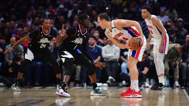 NBA: Detroit Pistons at Los Angeles Clippers