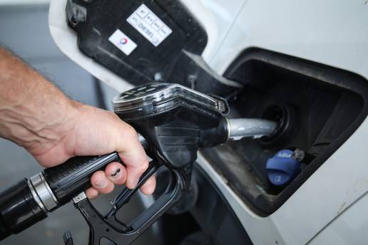 Cijene goriva guraju nas u najve&cacute;u krizu nakon Drugog svjetskog rata