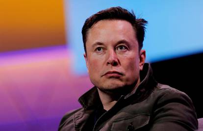 Tesline nove tvornice gutaju puno novca, Musk: 'Fokusiram se na održavanje poslovanja'