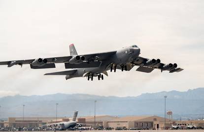 Dva američka bombardera B-52 preletjet će iznad Dubrovnika