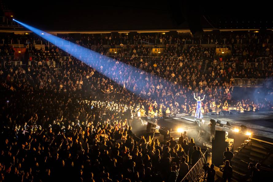 Ritam 90-ih: Glazba koja nas je držala na nogama – i na životu