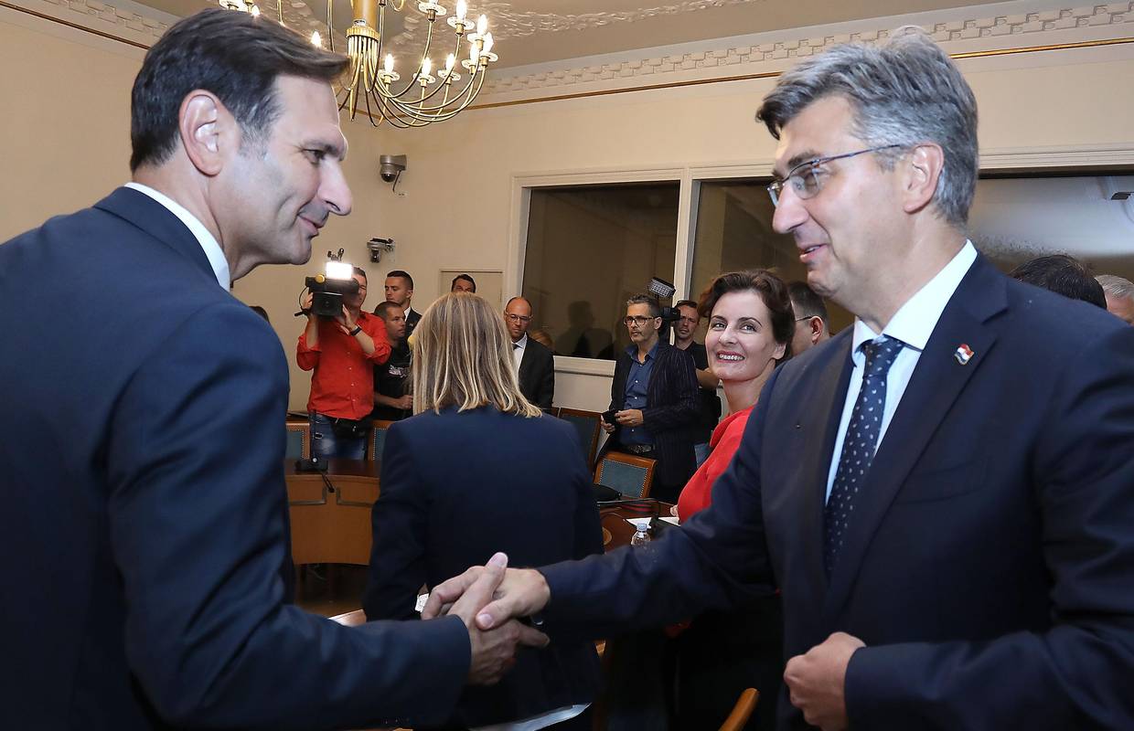 Kovač vs. Plenković, raspuštaju ogranak mladih HDZ-a Trogir?!