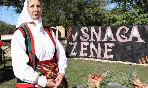 U Pakovu Selu proslavljen Svjetski dan seoskih žena: Počast stubovima zajednice