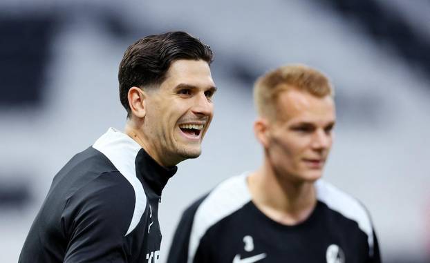 UEFA Europa League - Final - SC Freiburg and Aston Villa Training