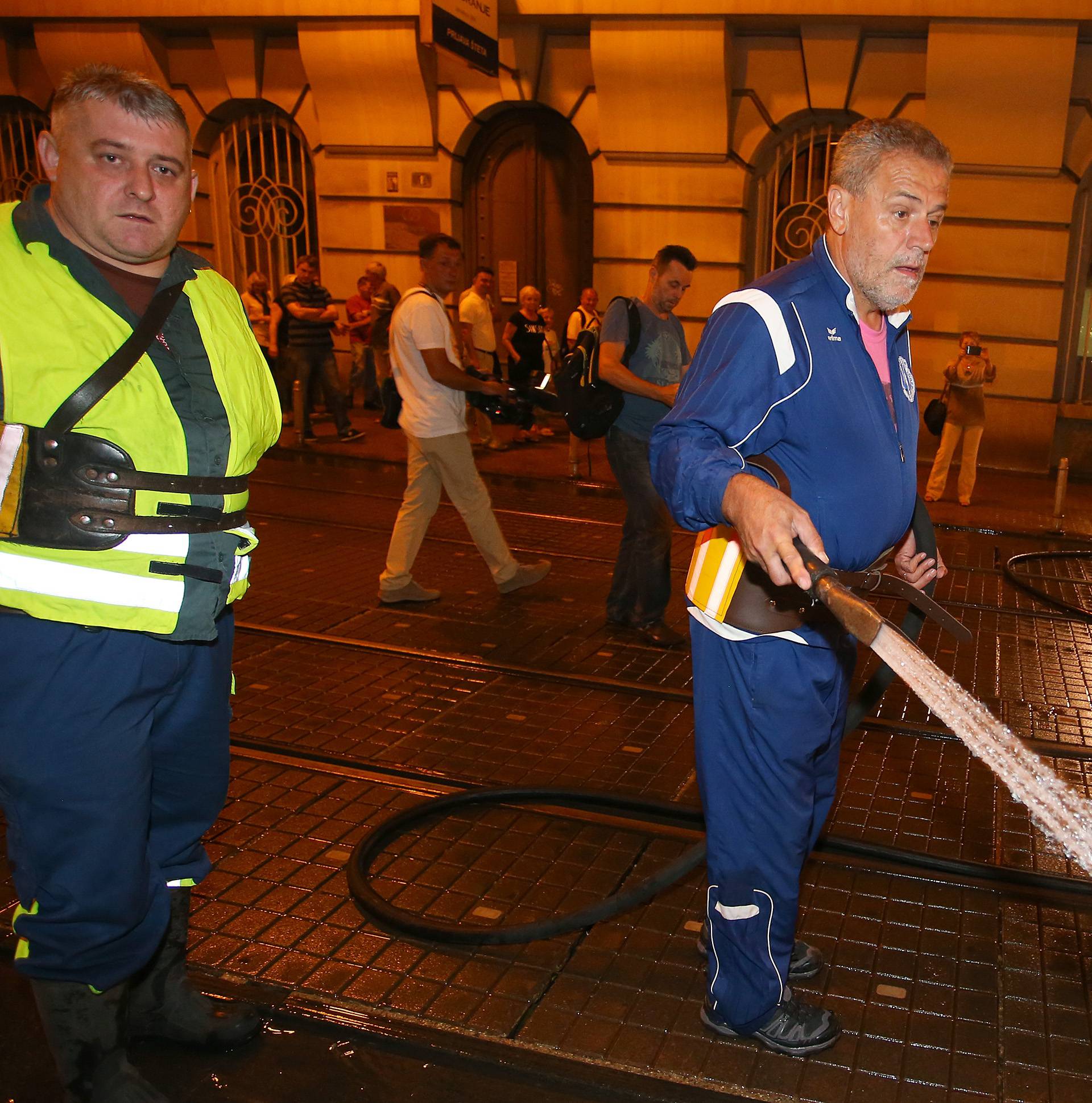 Bandić digne račune za 65 kn, pa ih velikodušno reže za 17 kn