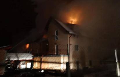 Buknuo je požar u hotelu kod Otočca: Evakuirali su sve goste