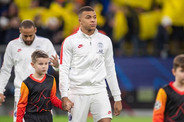 Soccer Champions League / Borussia Dortmund 2-1 Paris St. Germain.