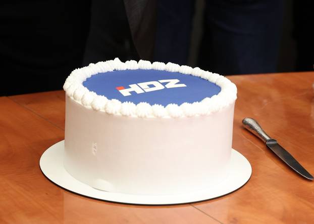 Šibenik: Uvjerljiva pobjeda HDZ-a za gradonačelnika i župana