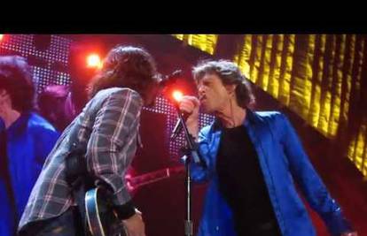 Grohl se pridružio The Rolling Stonesima na bini u Kaliforniji