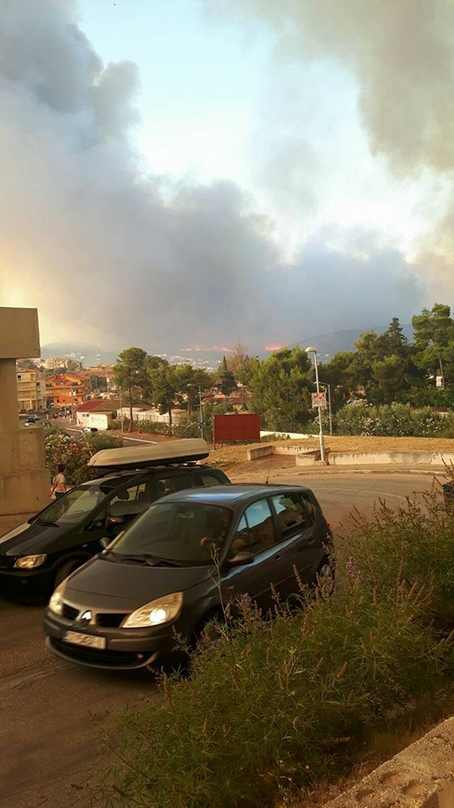 Piloti kanadera: Ovo je majka svih požara, to još nismo vidjeli
