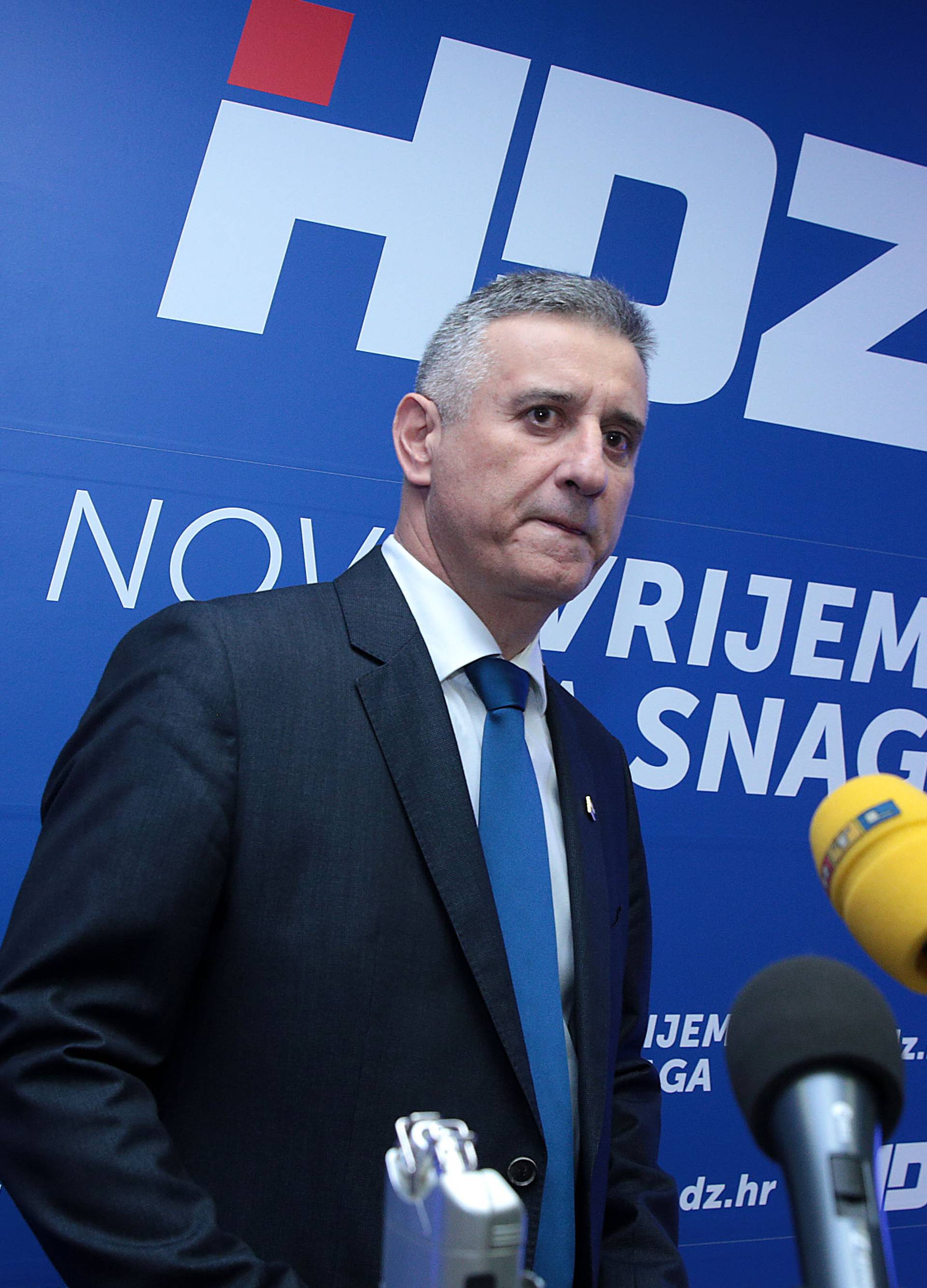 Karamarko: Podnosim ostavku na mjesto predsjednika HDZ-a