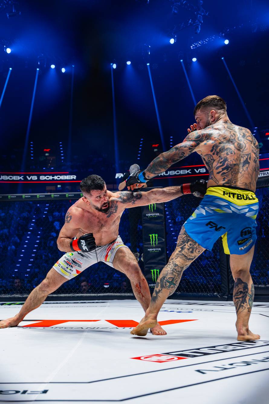 FNC potvrdio drugu borbu za pojas u Ljubljani: Prvak Ivan Sičaja protiv opasnog Nijemca