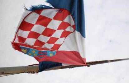 Trganje zastave: Josipa Rimac poziva Kninjane da se suzdrže