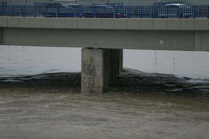 FOTO Nakon Borisa, stiže nam Kasandra: Sava se izlila u dijelu Zagreba, nemila kiša još pada