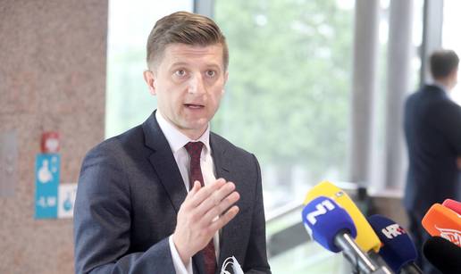 Marić: Proračunski deficit bit će viši od predviđenih 3,8 posto