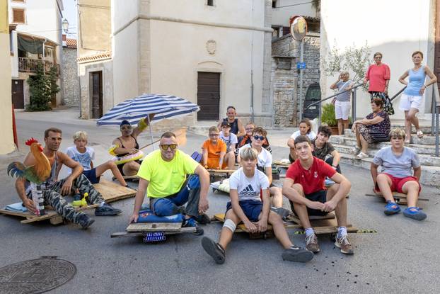 Zabavni program na tradicionalnoj Fešti od puži