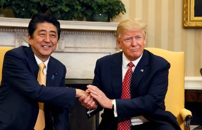 Trump i Abe pokušat će postići konsenzus oko Sjeverne Koreje