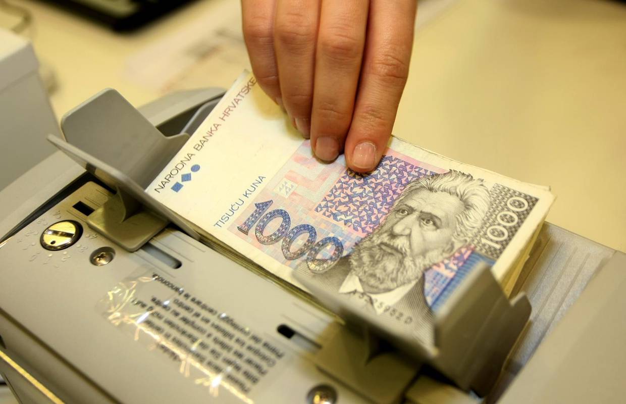 Prosječna plaća u Hrvatskoj za listopad viša je nego lani