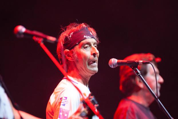 Osijek: Bajaga i Instruktori održali koncert u dvorani Gradski vrt 