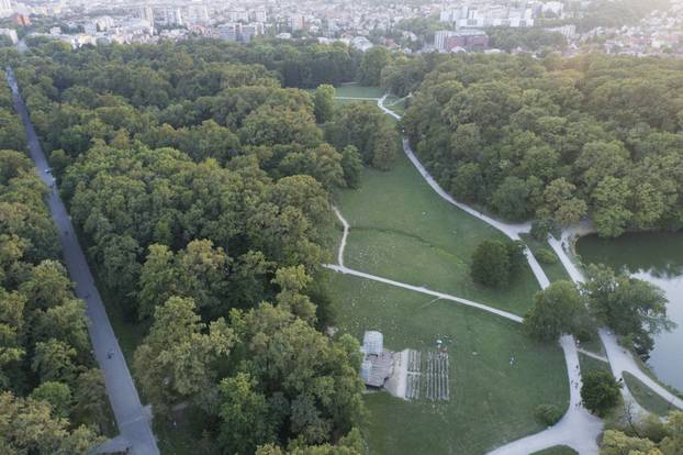 Pogled iz zraka na park Maksimir