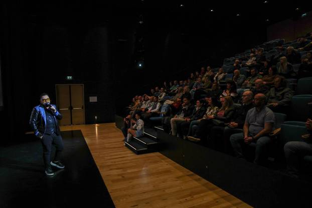 Karlovac: Promocija novog singla Damira Biondića Bronza i najava albuma "Ma daj"