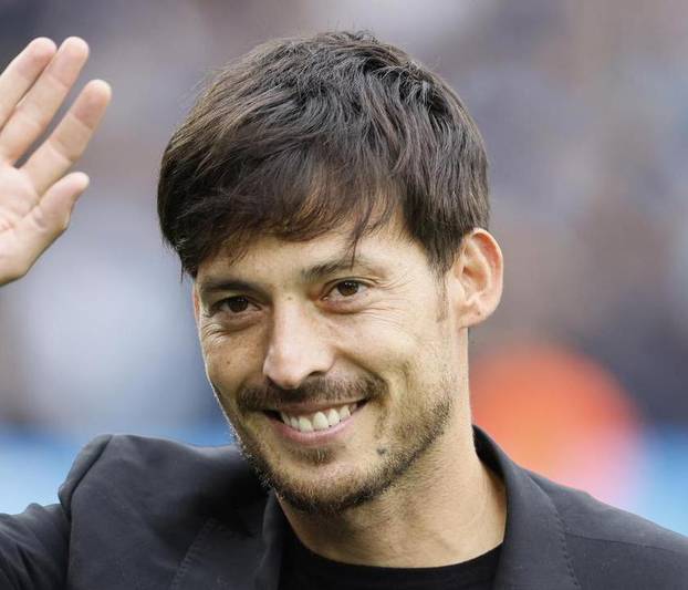 Manchester City v Wolverhampton Wanderers - Premier League - Etihad Stadium