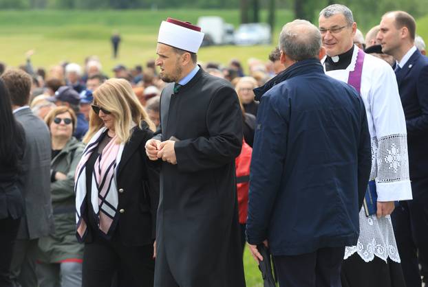Komemoracija "Sjećanje za budućnost" u Spomen-području Jasenovac